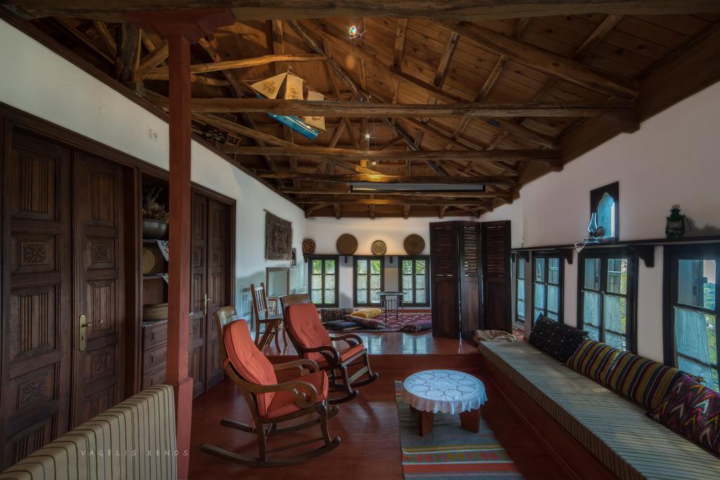 Urania Traditional Stone House Villa *