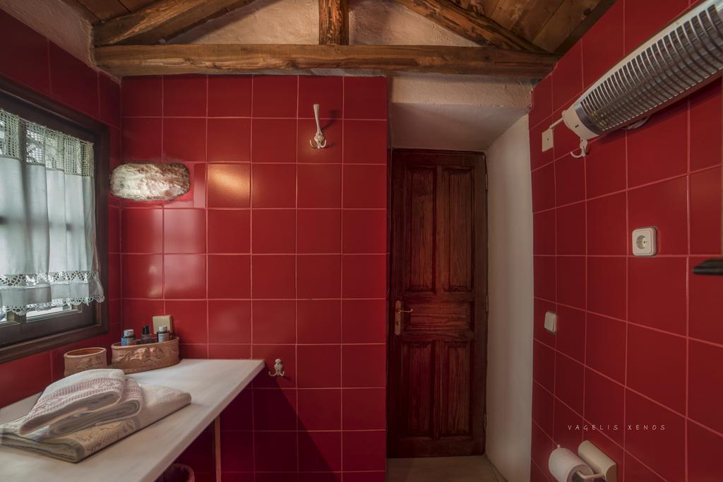 Urania Traditional Stone House *